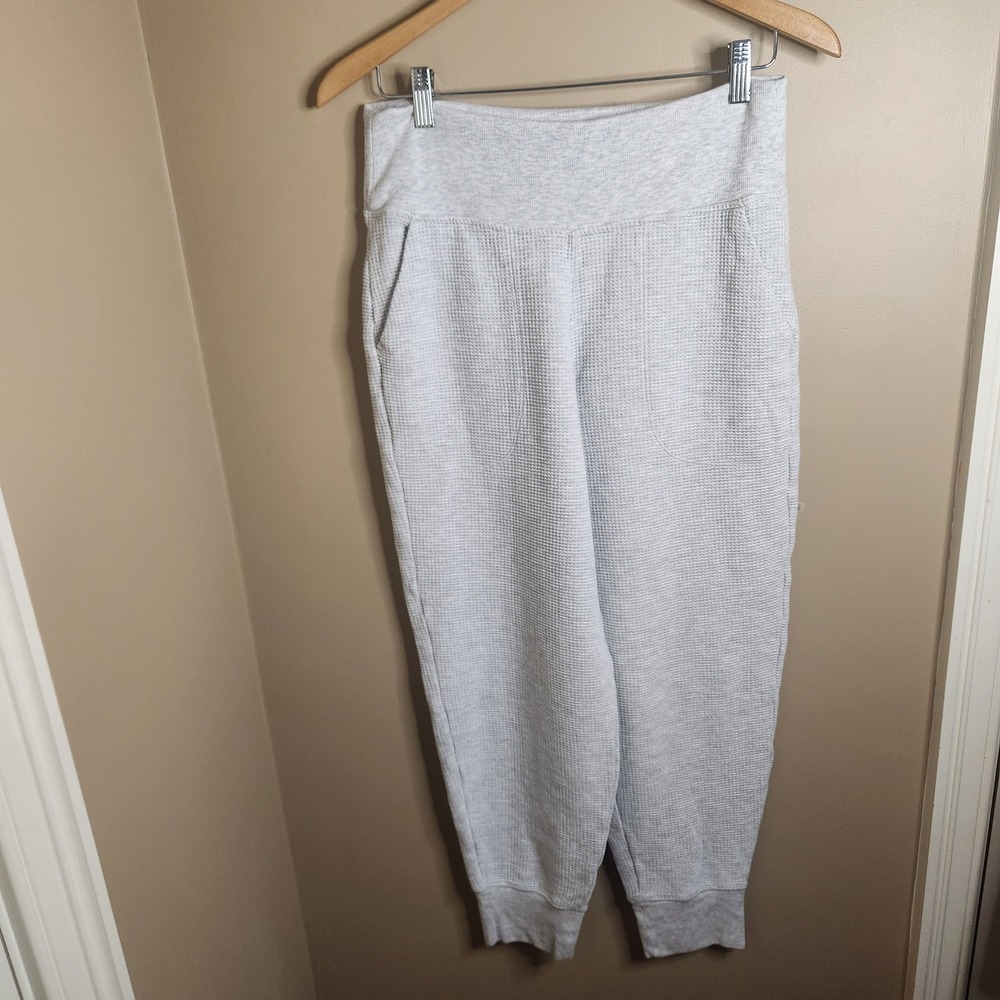 Athleta Coaster Luxe Waffle Knit Jogger  Light Grey Heather  Size M 410827